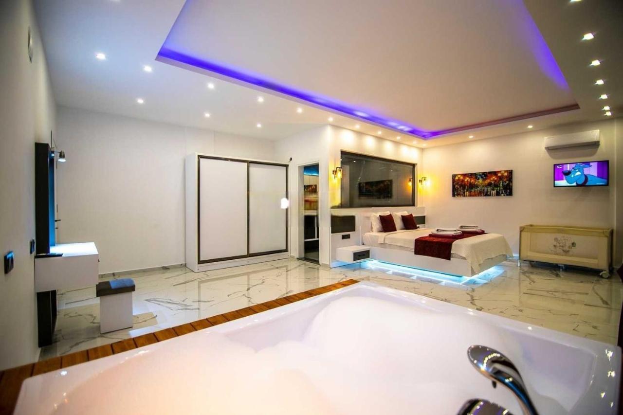 Villa Lycian-Kalkan 3 Bedroom-2 Jakuzzies-Sauna-Turkish Hamam-Huge Private Pool And Lovely Garden Каш Экстерьер фото