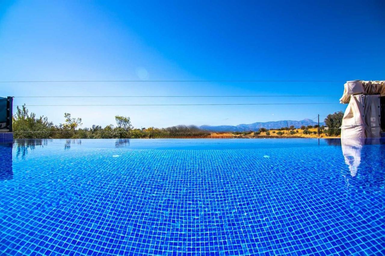 Villa Lycian-Kalkan 3 Bedroom-2 Jakuzzies-Sauna-Turkish Hamam-Huge Private Pool And Lovely Garden Каш Экстерьер фото