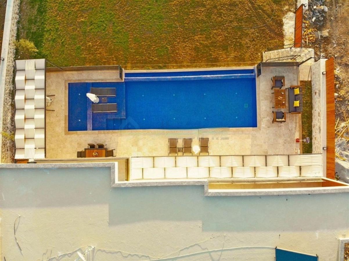 Villa Lycian-Kalkan 3 Bedroom-2 Jakuzzies-Sauna-Turkish Hamam-Huge Private Pool And Lovely Garden Каш Экстерьер фото